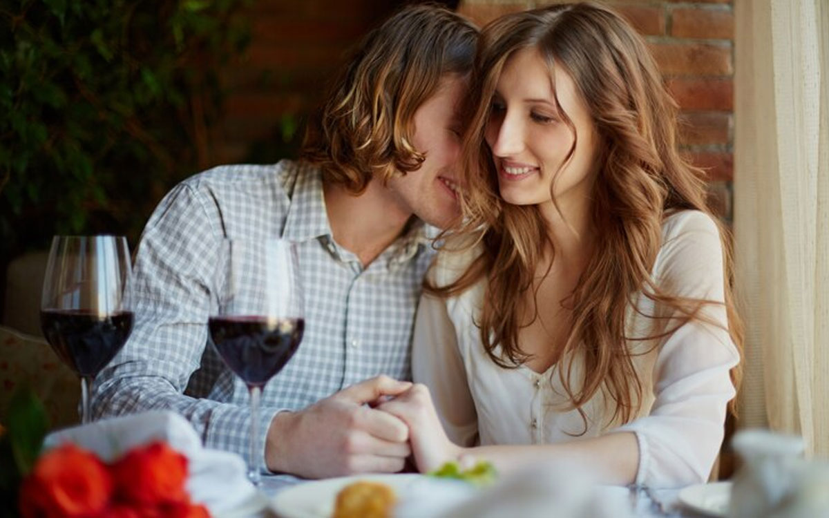 Floodlighting: Should we tell our partners everything?