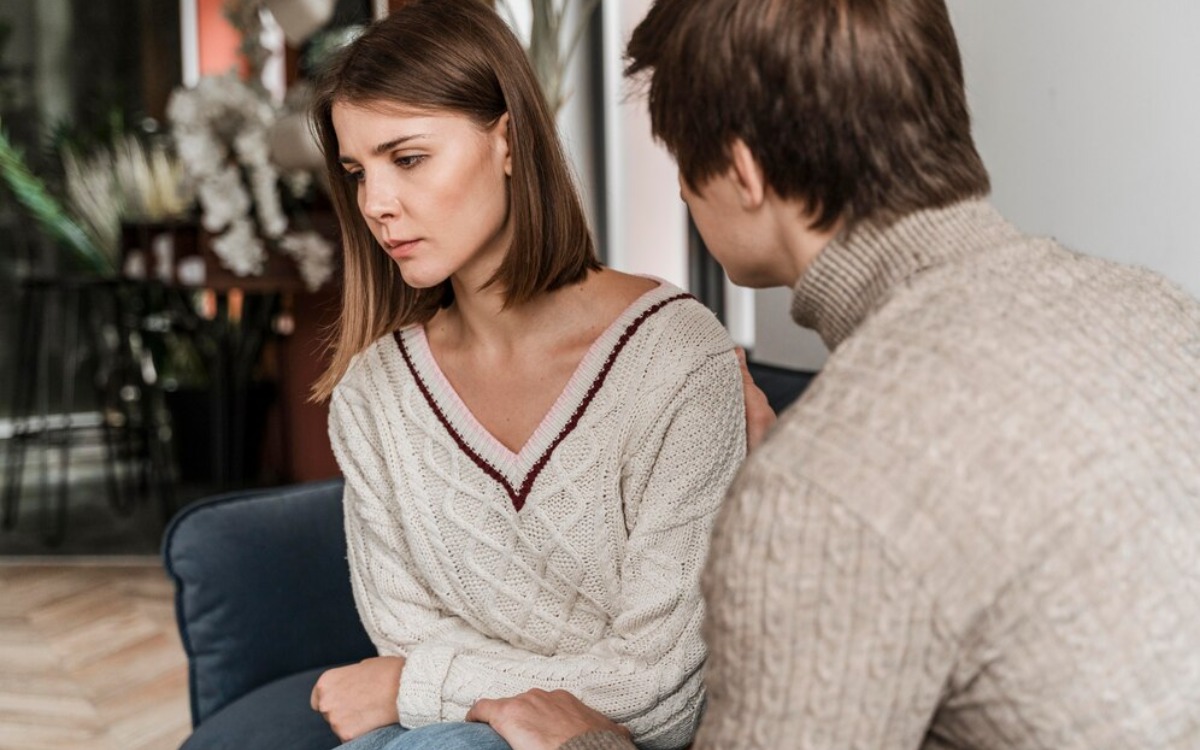 It's not money or infidelity... this is the topic that couples argue about the most (and how to avoid it)