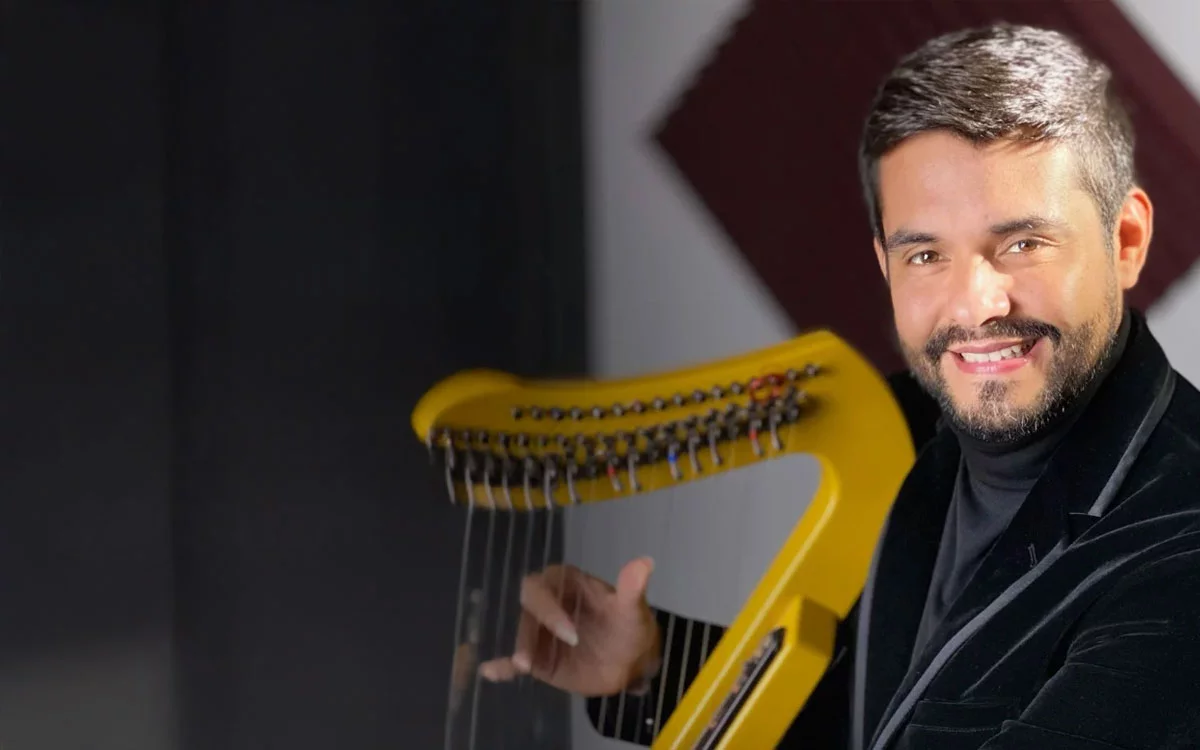 From the Andes to the schools of Denver: the bilingual book that teaches children to reach for the sky with a harp.