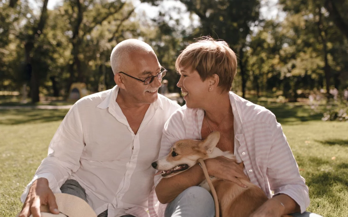 The invisible change that living with animals brings to the elderly