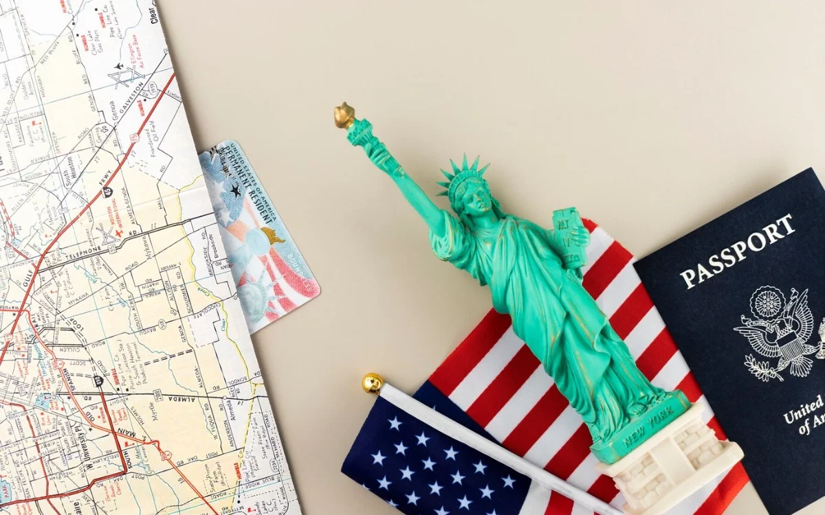 The United States eliminates the visa: 42 countries will be able to enter with this new electronic permit.